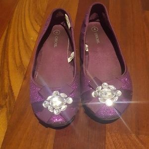 Girls purple sparkle shoes